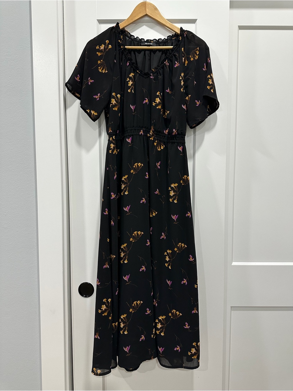 Madewell | Black Floral Midi Dress Georgette Freesia (size M)